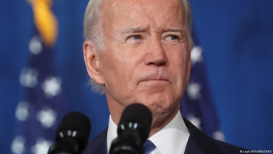 पहली बार दस्तावेज से जुड़े सवाल पर बोले बाइडेन