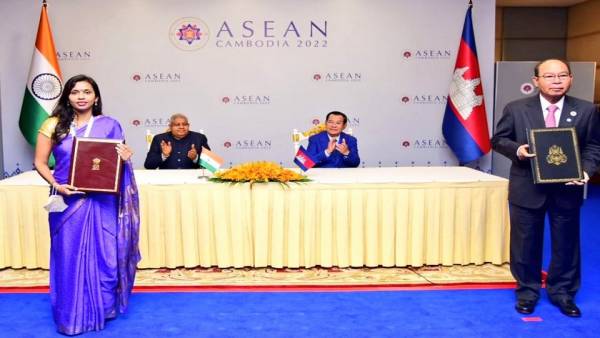 ये सारी घोषणाएं हुईं....