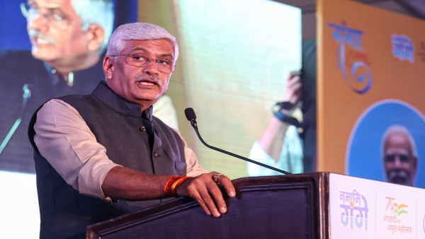  गुजरात की 43 सीटों पर कड़ा मुकाबला, दोनों दलों को मिली 21-21 सीट
