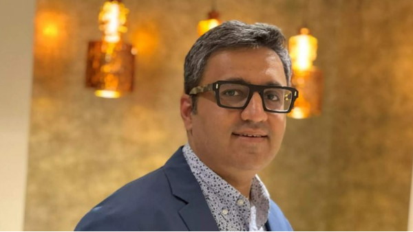 सोशल मीडिया पर आ रहे हैं मजेदार कमेंट