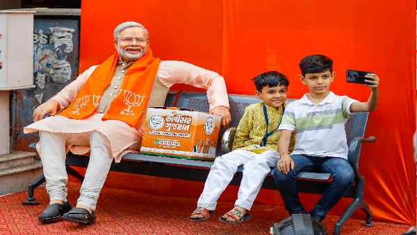 पीएम मोदी के चेहरे से करेगी हर कमी की भरपाई ?