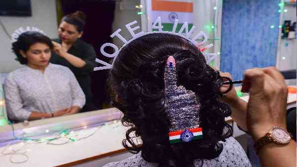 पहले चरण में 19 जिलों में मतदान