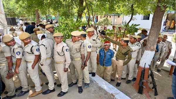 कांग्रेस का आरोप- निर्दलीय मुस्लिम उम्मीदवार