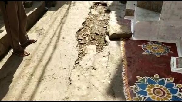 सड़कों को लेकर ऊर्जा मंत्री त्याग चुके हैं जूते