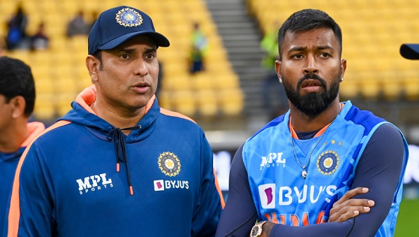 बल्लेबाजों से गेंदबाजी में और ज्यादा योगदान चाहता हूं