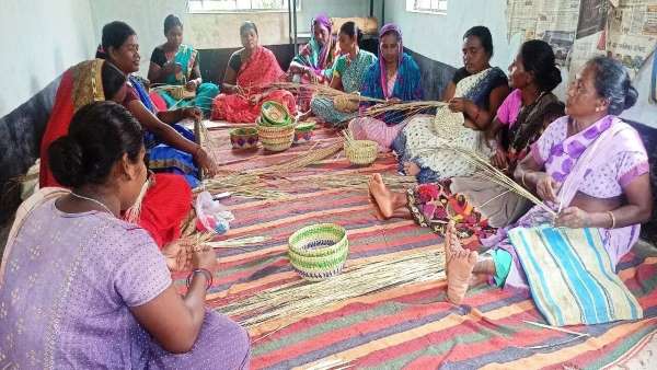 जशपुर के कांसाबेल ब्लाक में कई पीढ़ियों से हो रहा निर्माण