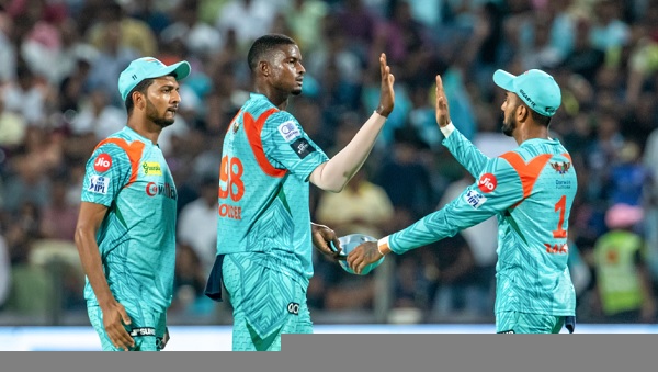  जेसन होल्डर-