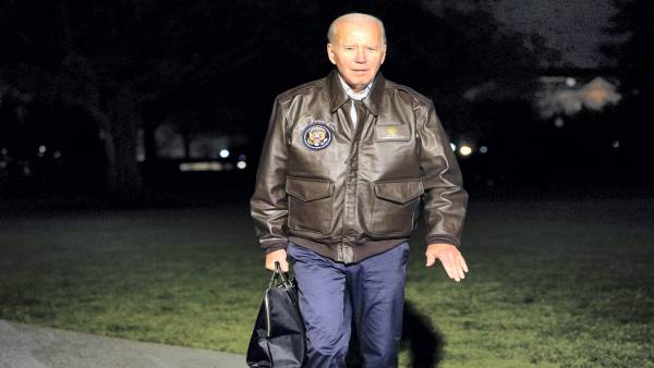 विशेष वकील कर रहे जांच