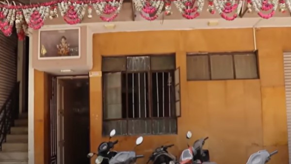 जानिए घर की महिलाओं ने क्या कहा? जानिए घर की महिलाओं ने क्या कहा?