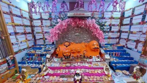  भैरव अष्‍टमी पर चढ़ाए गए भोग में शामिल थी ये चीजें 