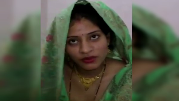 शिक्षिक मीरा (आरव कुंतल) व छात्रा कल्पना की लव स्टोरी शिक्षिक मीरा (आरव कुंतल) व छात्रा कल्पना की लव स्टोरी