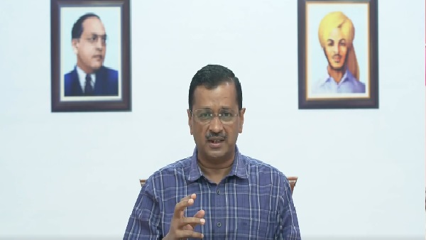 गुजरात में बहुत सारे युवा बेरोजगार घूम रहे 