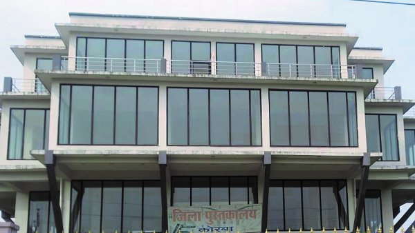 करोड़ो का फर्नीचर खरीदा जा रहा है,लेकिन उपयोग करेगा कौन ?