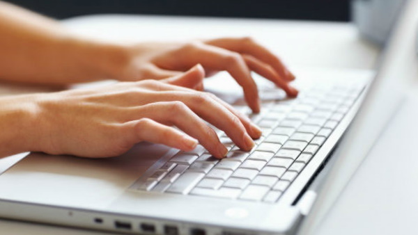 कोई जरूरी फाइल चाहिए तो जल्‍दी बताएं 