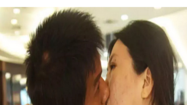 58 घंटे और 35 मिनट और 58 सेकेंड तक लगातार करते रहे kiss 58 घंटे और 35 मिनट और 58 सेकेंड तक लगातार करते रहे kiss