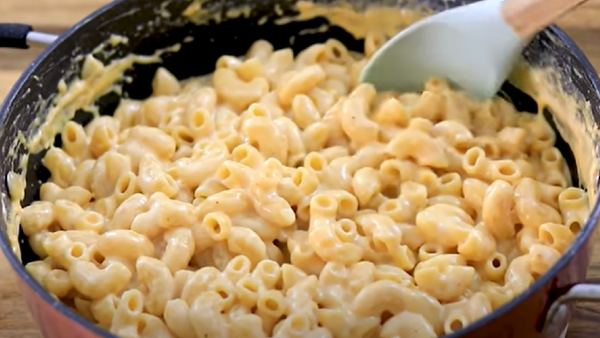 फूड कंपनी के खिलाफ केस दर्ज फूड कंपनी के खिलाफ केस दर्ज