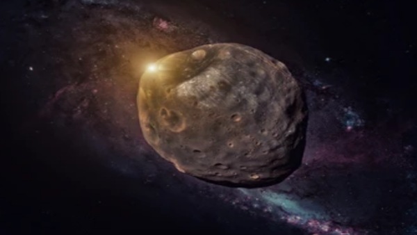 मंगल के डरावने चांद