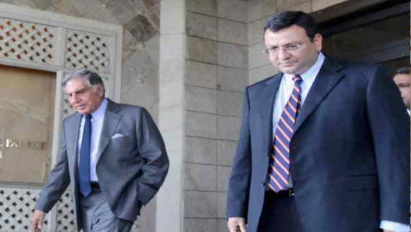 कैसे दोस्ती कारोबारी नफरत में बदल गई ?