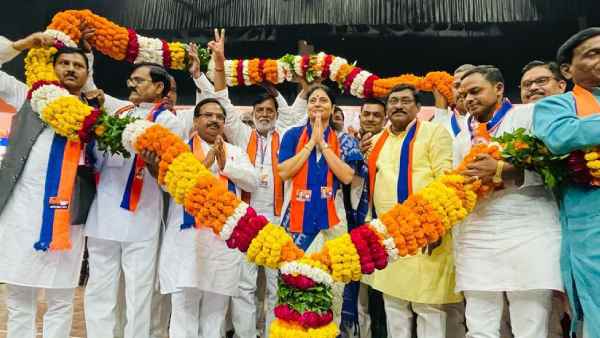 अनुप्रिया अनुप्रिया