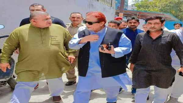 आजम के हटने के बाद हुआ था लोकसभा उपचुनाव आजम के हटने के बाद हुआ था लोकसभा उपचुनाव