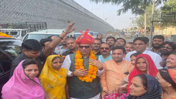 ओम माथुर रह चुके 15 साल तक गुजरात के प्रभारी