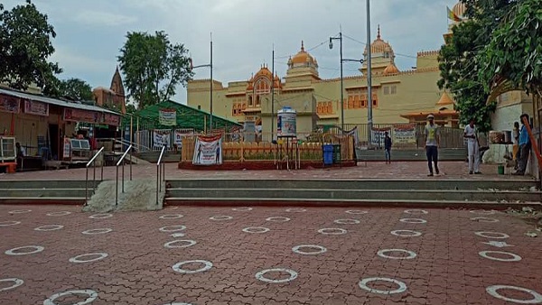 ओरछा में तीन दिन भगवान को नहीं लगता श्रद्धालुओं का राजभोग