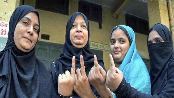 मुस्लिम वोटरों की पसंद: बीजेपी 19% और एएपी 9%- सर्वे