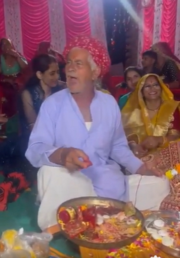 वायरल वीडियो 15 दिन पहले का वायरल वीडियो 15 दिन पहले का