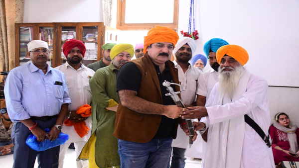 पार्टी को कमजोर करने वाले बयान नहीं दें नेता