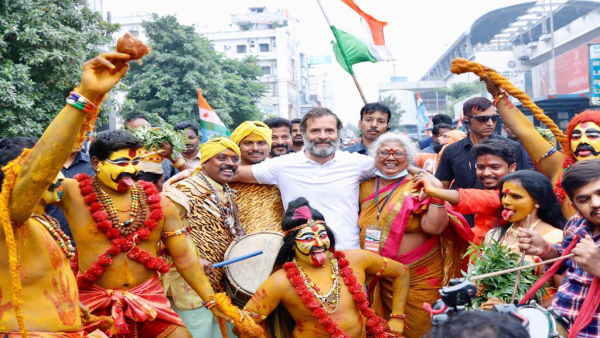 गहलोत की विदाई को लेकर राहुल गांधी सख्त
