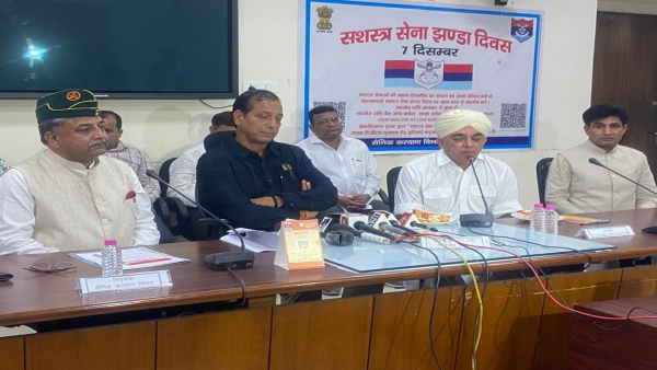पीसीसी चीफ ने दी सार्वजनिक बयानबाजी से बचने की सलाह