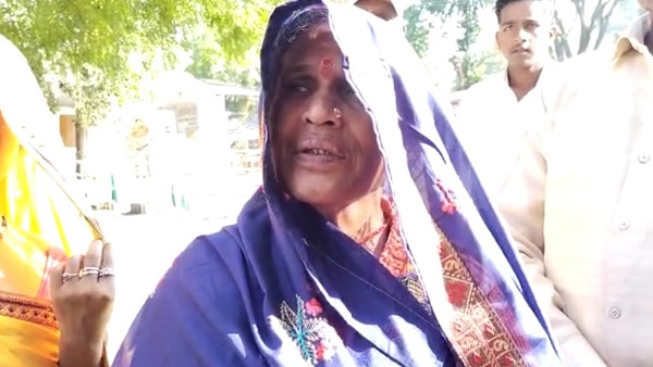 जिंदा समाधि लेने वाली थी महिला, देवदूतो से पहले पहुंची पुलिस