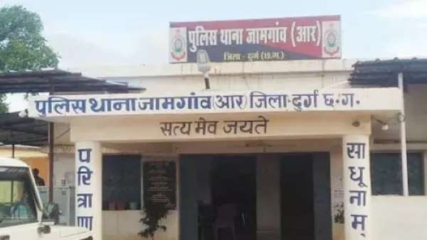 जामगांव आर थाना क्षेत्र का मामला