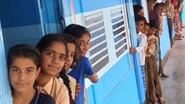 स्कूल का नज़ारा देख कर हो जाएगा दिलखुश स्कूल का नज़ारा देख कर हो जाएगा दिलखुश