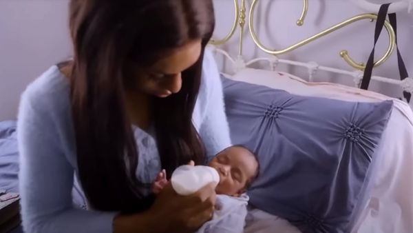 अचानक नीनो के पेट में हुआ दर्द... अचानक नीनो के पेट में हुआ दर्द...