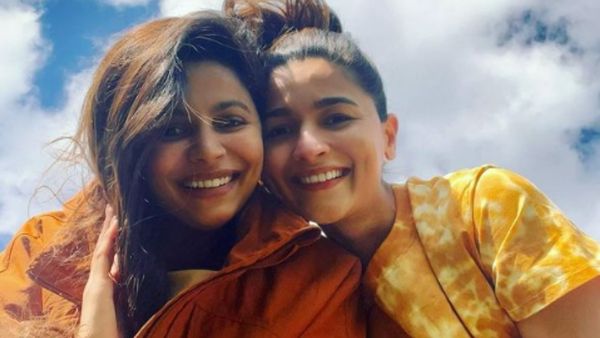 फैंस को दिखीं पुरानी आलिया फैंस को दिखीं पुरानी आलिया