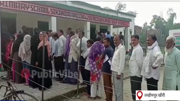 पोलिंग स्टेशनों पर भाजपा ने किया कब्जा