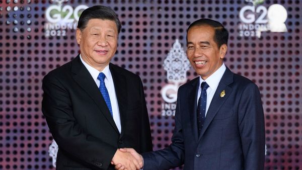 वैश्विक मंच पर लौटे शी जिनपिंग