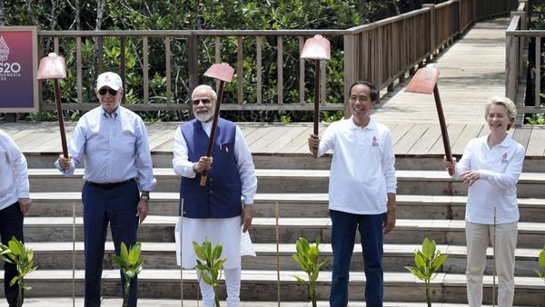 अगले साल भारत में सम्मेलन अगले साल भारत में सम्मेलन