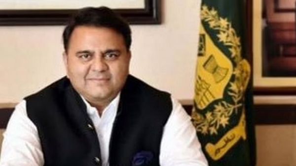 खतरे से बाहर हैं इमरान खान