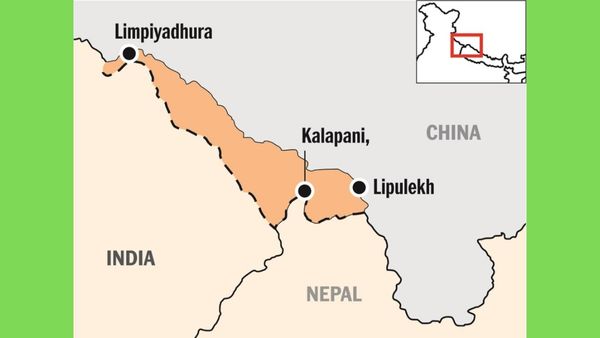 भारत-नेपाल सीमा विवाद का फायदा उठाना चाहते हैं ओली