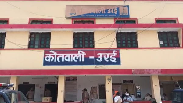 पुलिस ने समझा कर भेजा घर