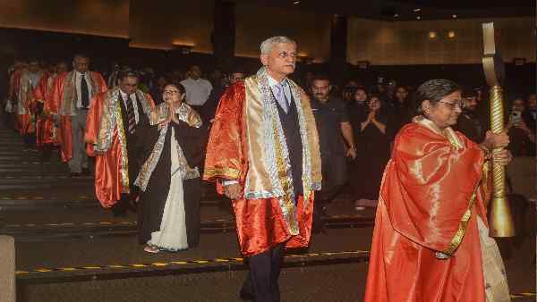 सुप्रीम कोर्ट में अंतिम दिन क्या किया ?