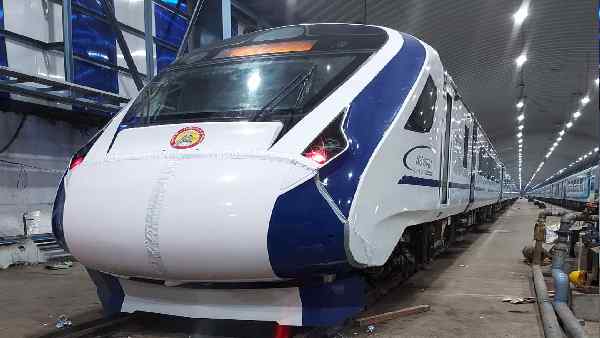 160 किलोमीटर प्रति घंटे की स्पीड 