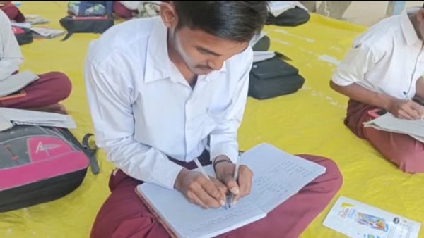 दोनों हाथों से लिखने में दिमांग होता है तेज