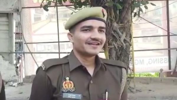 पिता को देखकर सेना में जाने का बना मन