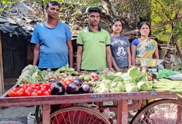 पिता बुद्धि विश्वास आठवीं तक पढ़े, मां अपनढ़ 