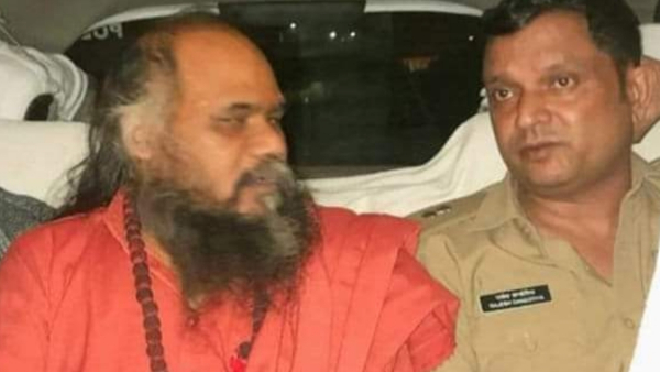 बाबा के खिलाफ क्यों दर्ज हुआ दुष्कर्म का मामला बाबा के खिलाफ क्यों दर्ज हुआ दुष्कर्म का मामला