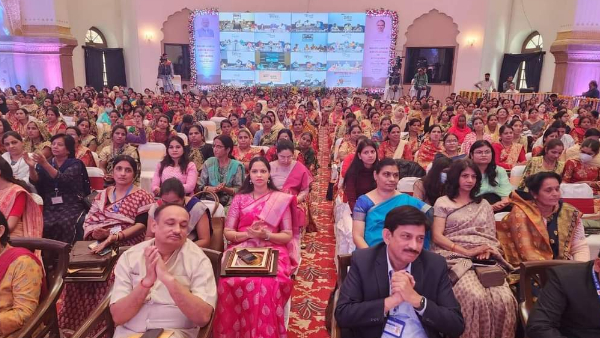 आंगनबाड़ी केंद्र बनेंगे प्रीस्कूल : सीएम शिवराज