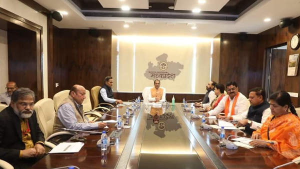 गृह विभाग में ही 6000 आरक्षक के पदों को नियुक्ति पत्र देने की हुई पहल